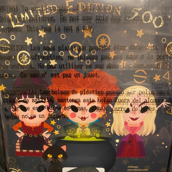 Limited Edition (500) Glow in the Dark Loungefly x Disney Hocus Pocus slide pin - Picture 8 of 10